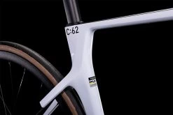 Cube Agree C:62 Flashwhite´n´carbon 10 Cube Agree C:62 Flashwhite´n´carbon -Fahrradladen 578050 D3