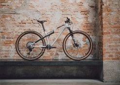 Cube AMS ZERO99 C:68X Race 29 Silver´n´black -Fahrradladen CUBE AMS ZERO99 C68X Race 29 silver n black 1