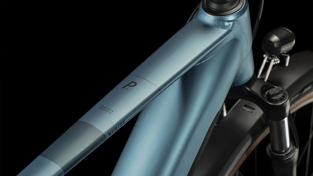 Cube Nuride Hybrid Performance 625 Allroad Metalblue´n´red 5 Cube Nuride Hybrid Performance 625 Allroad Metalblue´n´red – Bild 3