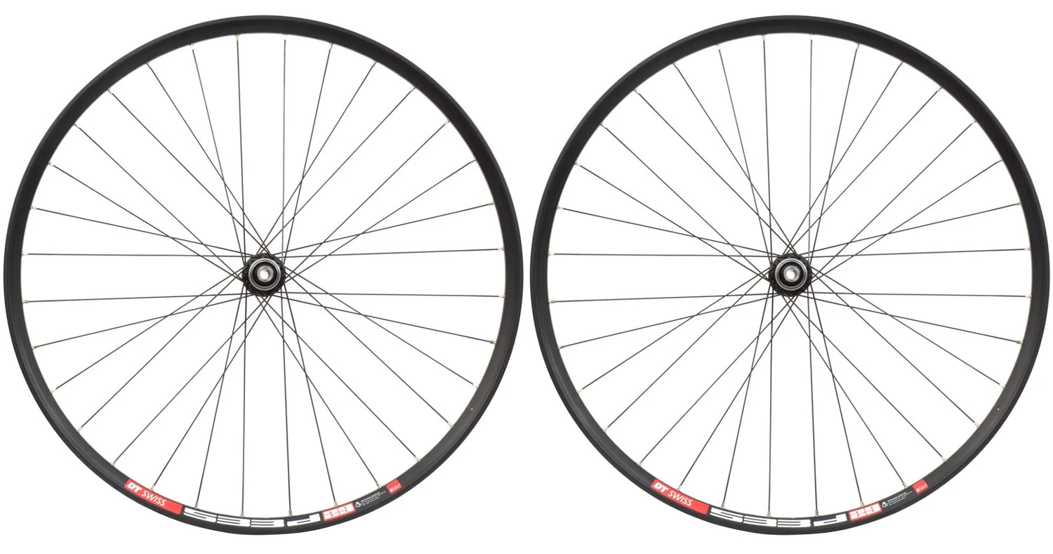 29" XT M8010 (15mm/X-12) / DT Swiss 533d Disc Laufradsatz 3 29" XT M8010 (15mm/X-12) / DT Swiss 533d Disc Laufradsatz