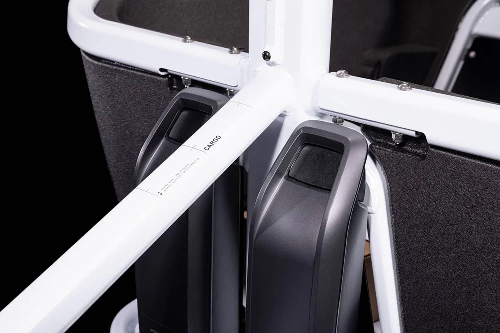 Cube Cargo Sport Dual Hybrid 1000 Flashwhite´n´black 7 Cube Cargo Sport Dual Hybrid 1000 Flashwhite´n´black – Bild 5