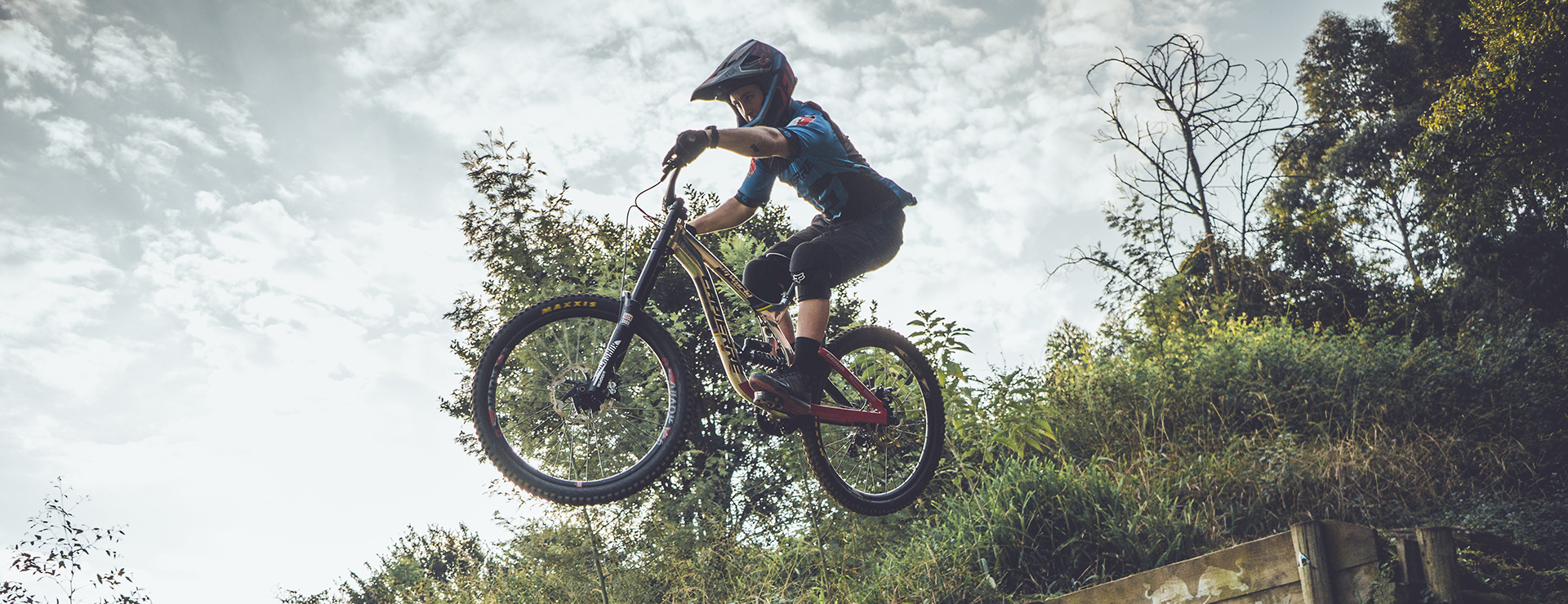 Fahrradladen -Fahrradladen photo 1511264568880 afe3b1951e46